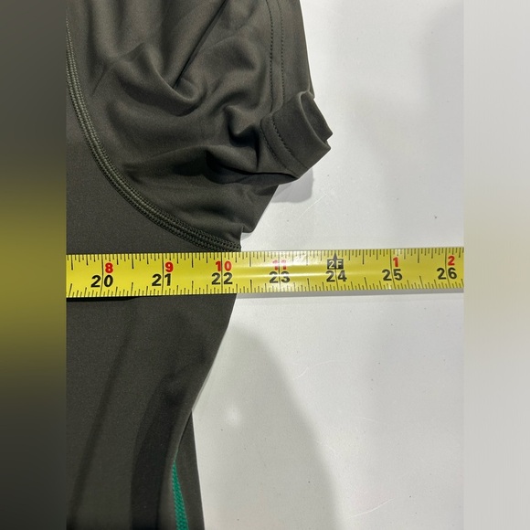 Cotopaxi Men's Large Fino Tech Tee Iron Green NWT Quick Dry Soft Fabric - Picture 12 of 12